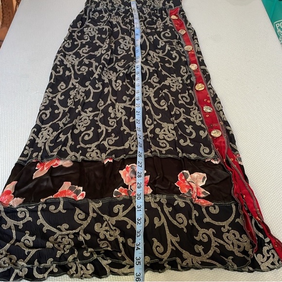 Vintage Nothing Matches Mixed Pattern
Art To Wear Midi Skirt Size S/M - Picture 5 of 7